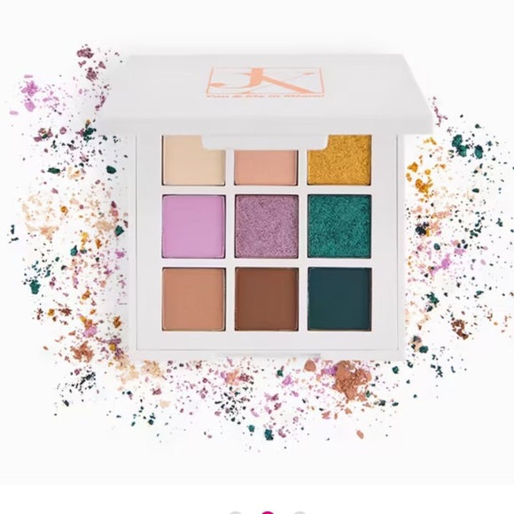 JUST XIMENA You & Me in Miami Eyeshadow Palette - Picture 1 of 6